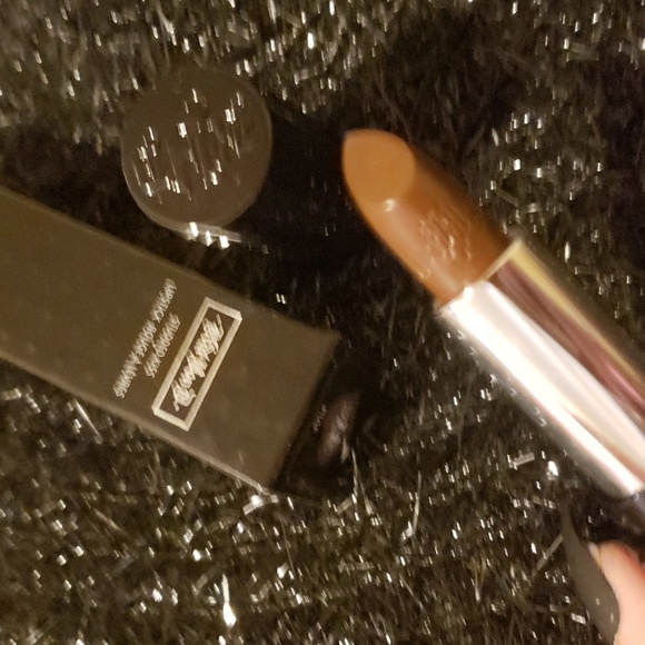 🌟🧚♀️PIAF Kat Von D DISCONTINUED Studded Kiss Lipstick NWT - Picture 6 of 6